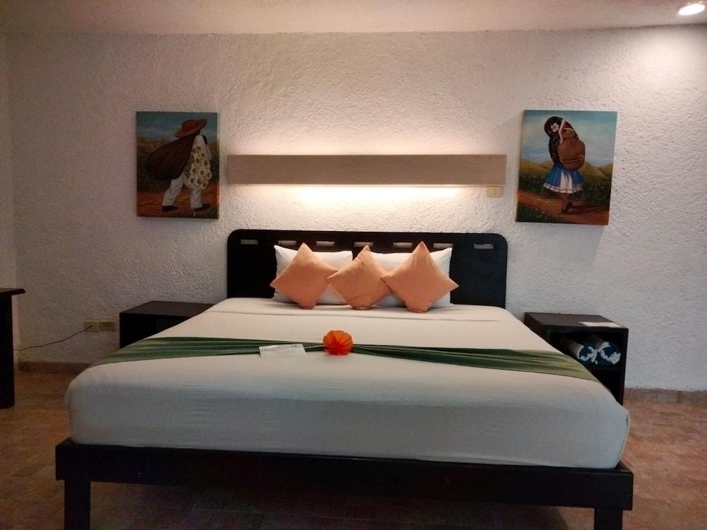 Hotel Luciana & Club 4*